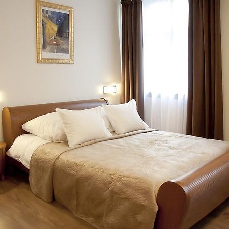 Apartamenty Hotelu Pod Orlem Torun Exterior foto